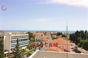 t4 à la vente -   06400  CANNES, surface 65 m2 vente t4 - UBI444601499